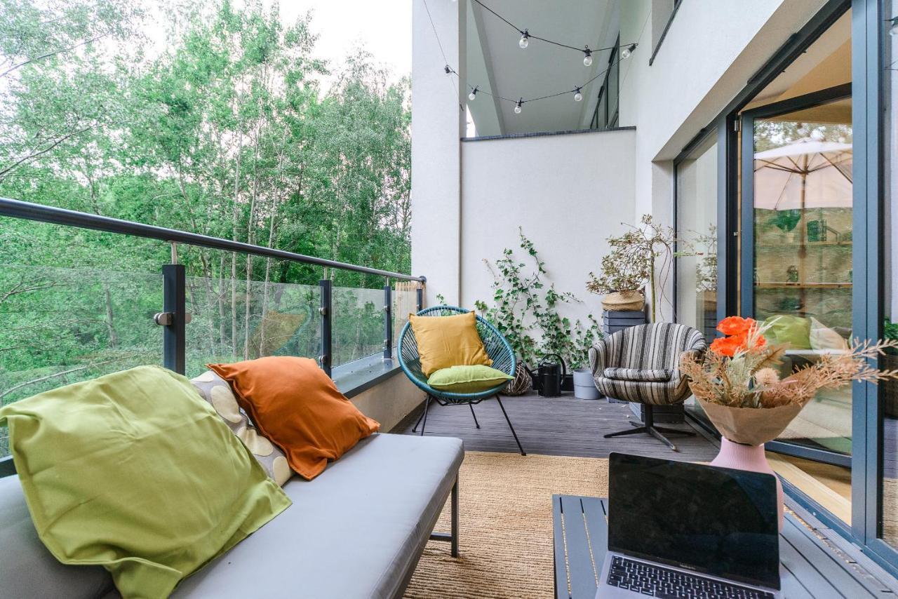 Lumina Apartment With Balcony Overlooking The Park Lodź Bagian luar foto